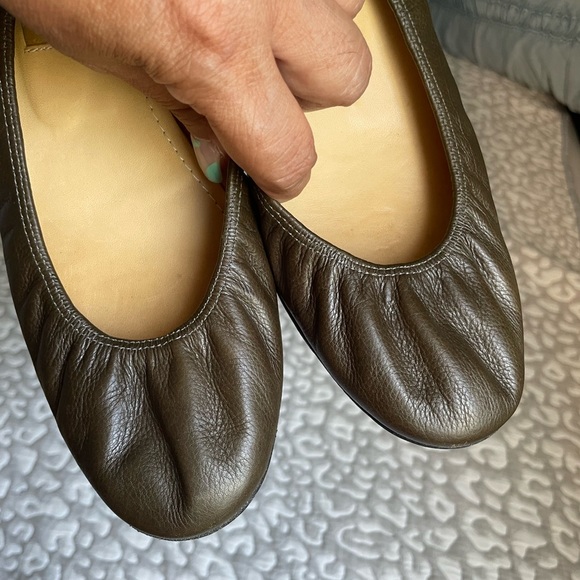 Lanvin Ballerina Leather Flats - Picture 2 of 10